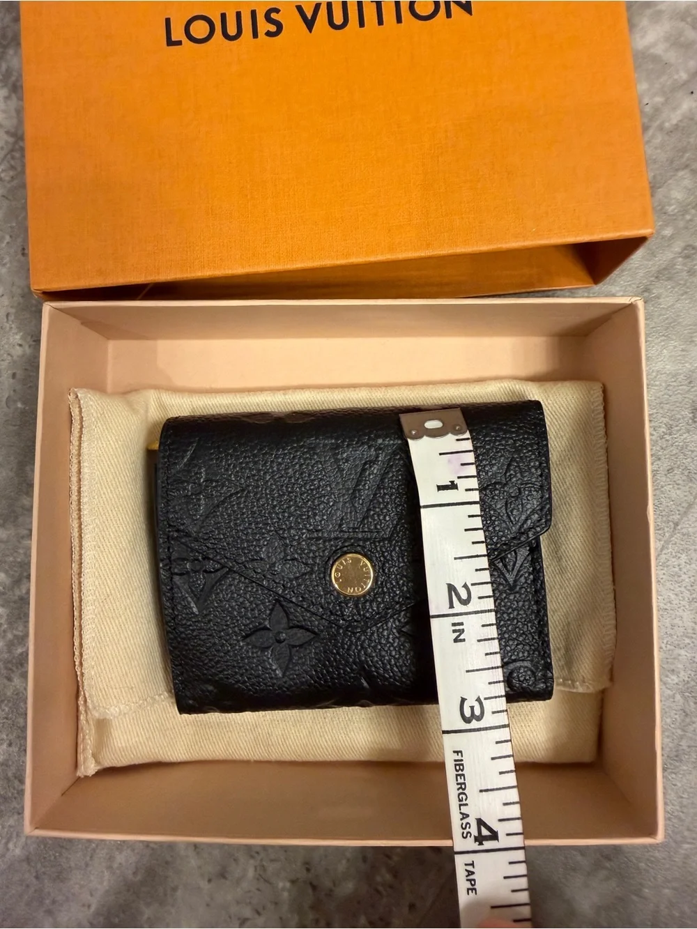 Louis Vuitton 100% authentic